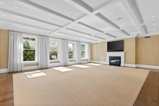 409 Commonwealth Ave Unit E, Boston, MA 02215