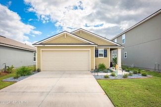 2302 Falling Star Ln, Green Cove Springs, FL 32043