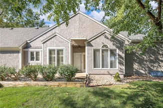 6800 W 125th St, Leawood, KS 66209