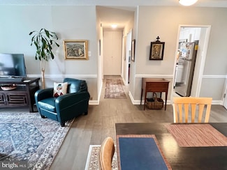 430 M St SW Unit 205, Washington, DC 20024