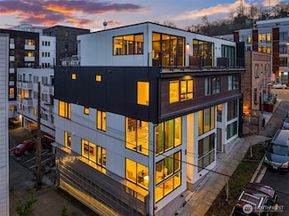 759 Hayes St, Seattle, WA 98109