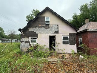 2626 Missouri Ave, East Saint Louis, IL 62205
