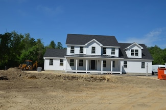 40 Tirrell Hill Rd, Bedford, NH 03110