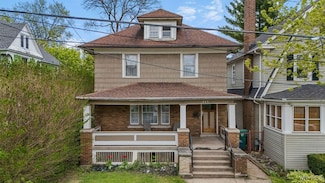 445 10th St, Niagara Falls, NY 14303