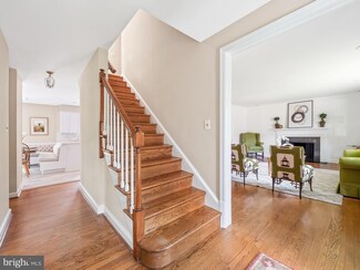 7213 Pomander Ln, Chevy Chase, MD 20815