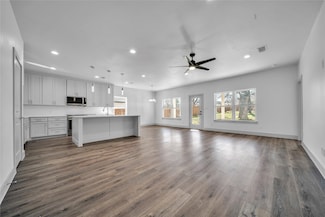 2420 Givendale Rd, Dallas, TX 75241