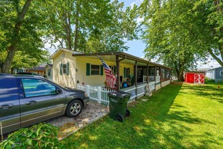1600 N Buck Rd Unit 14, Marblehead, OH 43440