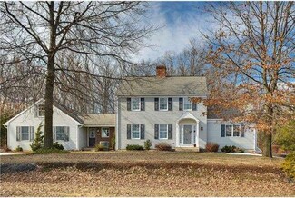 6147 Wertztown Rd, Narvon, PA 17555