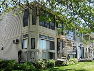 6380 N Harris Harbor Dr Unit 6380, Oak Harbor, OH 43449