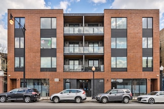 2111 S Halsted St Unit 305, Chicago, IL 60608