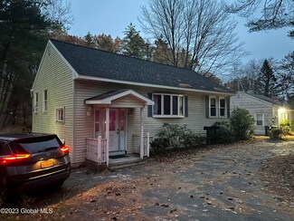 293 Church Rd, Albany, NY 12203