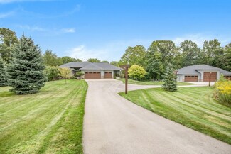 13228 40th Ave, Marne, MI 49435