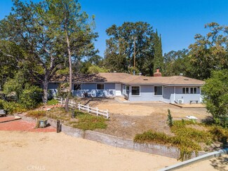 6900 Marchant Ave, Atascadero, CA 93422