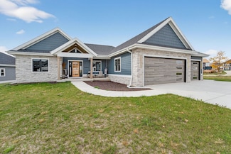4098 Hanover Dr, Deforest, WI 53532