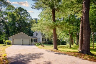 6 Betty Rd, Walpole, MA 02081