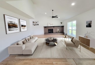 2317 Woodhollow Ave, Mesquite, TX 75150