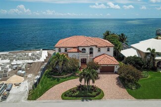 1990 Carolina Cir NE, Saint Petersburg, FL 33703