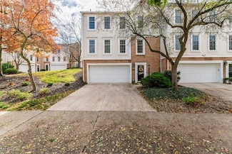 121 Cliffside Commons, Rocky River, OH 44116