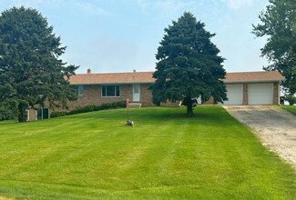 3228 Mcgirr Rd, Steward, IL 60553
