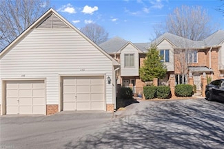 652 Croston Dr, Winston Salem, NC 27104
