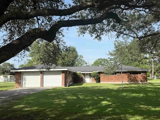 305 Back Project Rd, Schriever, LA 70395
