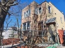 233-1 Mentone Ave, Rosedale, NY 11422