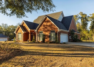 291 Country Club Rd, Bainbridge, GA 39819