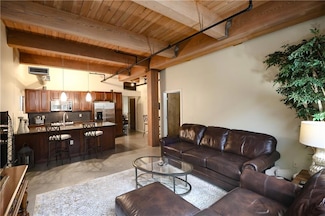 712 Broadway Blvd Unit 503, Kansas City, MO 64105