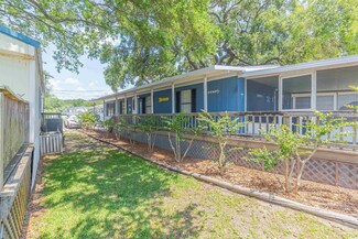 317 Inlet Rd, Murrells Inlet, SC 29576