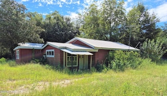 301 German Club Rd, Defuniak Springs, FL 32433