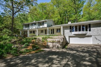 6808 Dakota Trail, Edina, MN 55439