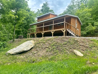 8 Baldwin Rd, McKee, KY 40447