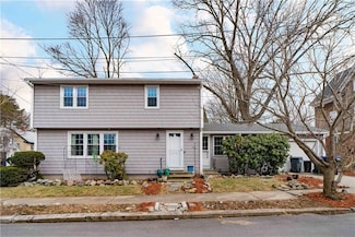 23 Sarah St, Providence, RI 02906