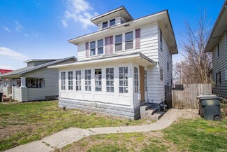 1013 E Fairview Ave, South Bend, IN 46614