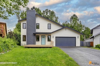 4000 Romanzof Cir, Anchorage, AK 99517