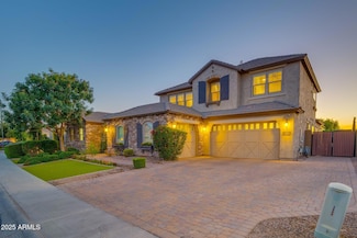 3882 S White Dr, Chandler, AZ 85286