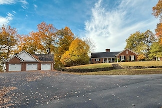 3 11th St, Tell City, IN 47586