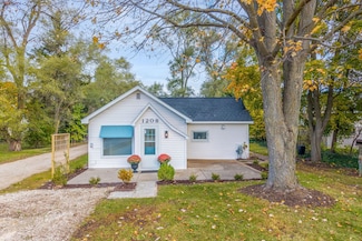 1208 W Broadway St, Mount Pleasant, MI 48858