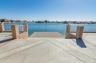 26418 Blue Water Rd, Helendale, CA 92342