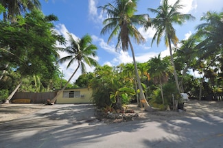 5353 Dogwood Dell St, Marathon, FL 33050