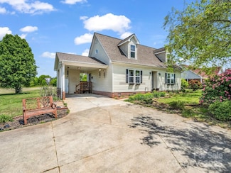 2614 Reepsville Rd, Lincolnton, NC 28092