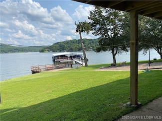 412 Bowers Dr Unit B, Camdenton, MO 65020