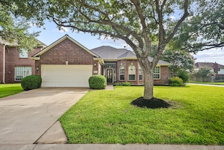 3343 Summerwood Ln, Pearland, TX 77584