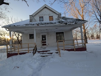 209 4th Ave, Lansford, ND 58750