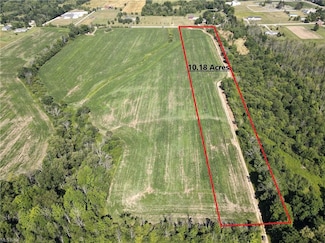 V/L 2- Claridon Troy, Chardon, OH 44024