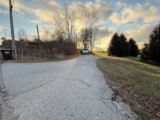 2334 Niewoehner Rd, Richmond, IN 47374