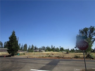 5929 Oliver Rd, Paradise, CA 95969