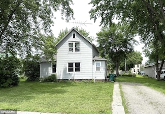 208 Cleveland St SE, Silver Lake, MN 55381