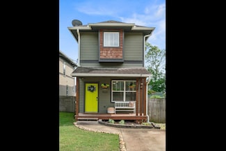 916A Thomas Ave, Nashville, TN 37216