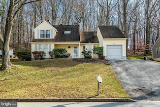 48 Sheffield Ln, West Chester, PA 19380